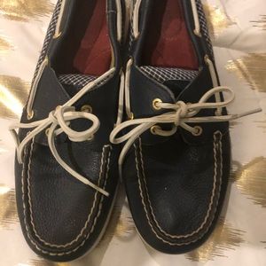 Excellent condition Navy Women’s Sperry Shoes